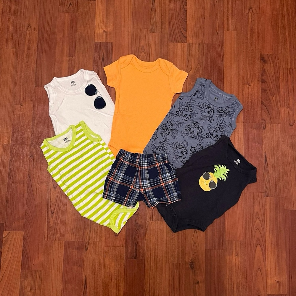 3-6 month beach days onesie set😎